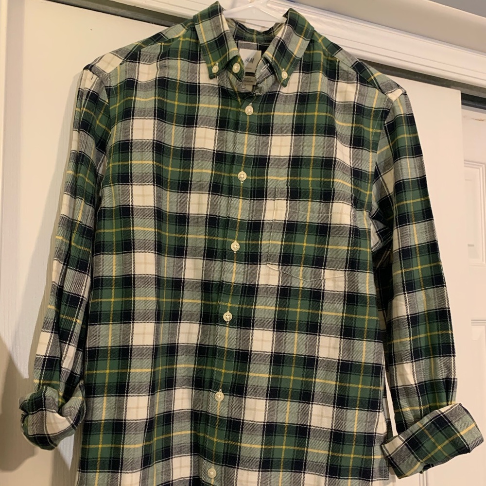 Green and white H&M button up shirt